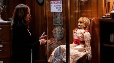 Combien de films la saga horrifique "Annabelle" compte-t-elle ?
