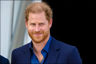 Tu vas ensuite sortir pour aller :