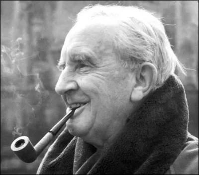 Après la Première Guerre mondiale, où Tolkien s'installe-t-il avec sa famille ?