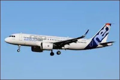 Le premier vol de l'Airbus A320 a lieu en...