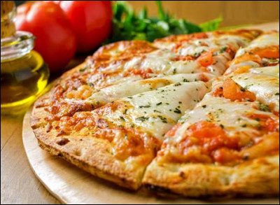 De quelle ville italienne la pizza vient-elle ?