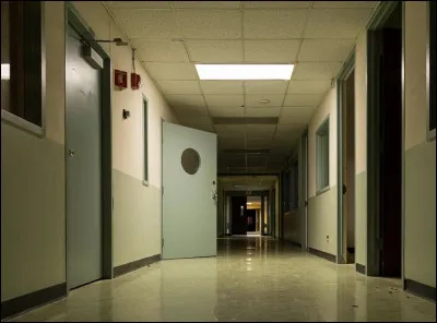 Dans quel lieu abandonné voudrais-tu rester pendant une semaine ?