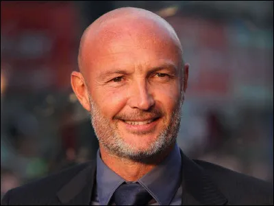 Quel sport collectif Franck Lebuf pratiquait-il (champion du monde 98) ?