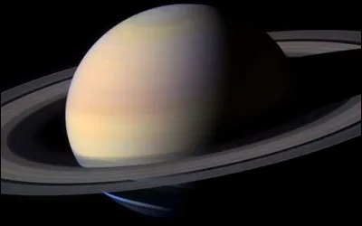 Laquelle de ces lunes de Saturne ne présente pas de forme sphéroïdale ?