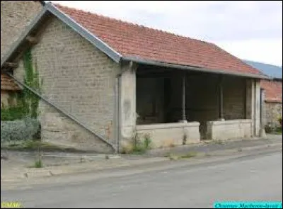 Village de l'arrondissement de Langres, Châtenay-Mâcheron ne se situe pas ...