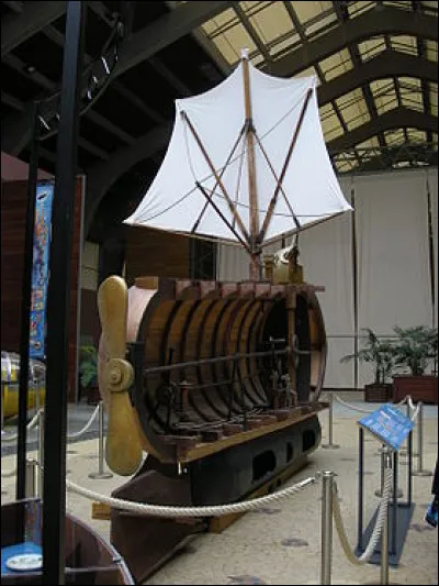 Qui a construit en 1800 le "Nautilus", sous-marin &agrave; h&eacute;lice qui parcourt Le Havre-Cherbourg en plong&eacute;e ?