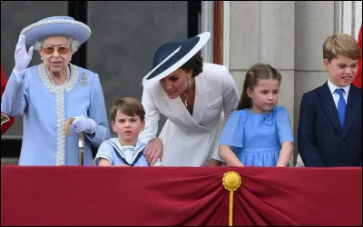 En quelle année a lieu le jubilé de platine de la reine ?