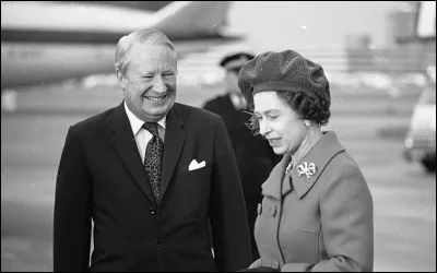 Qui est premier ministre lors de l'adhésion de la Grande-Bretagne à la CEE ?