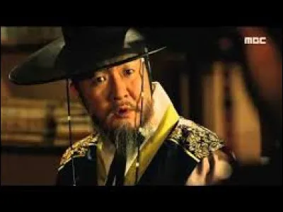 Quel est le nom de cet acteur ?