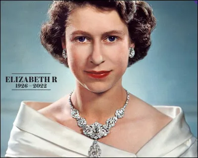 Parmi ces actrices, laquelle n'a jamais incarné Élisabeth II sur les écrans ?