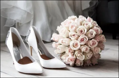 Les t&eacute;moins doivent-ils &ecirc;tre un membre de la famille des mari&eacute;s ?