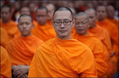 Combien de dents compte-t-on sur le corps de Bouddha ?