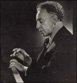 Quel est ce pianiste ?