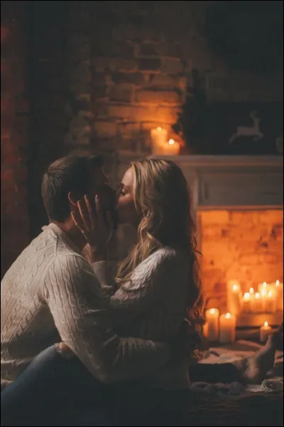 Votre copain.ine et vous allez partager un moment intime, vous êtes consentants mais ne savez pas si votre partenaire l'est. Que faites-vous ?