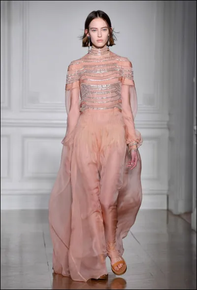 Quelle est la couleur signature de la marque ?