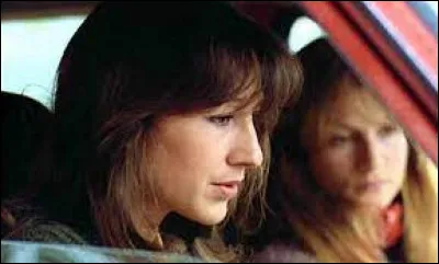 Ce film sur les angoisses et aspirations d'hommes et de femmes face à une société qui les broie, organisé en quatre mouvements, avec Nathalie Baye, Isabelle Huppert et Jacques Dutronc, c'est ...