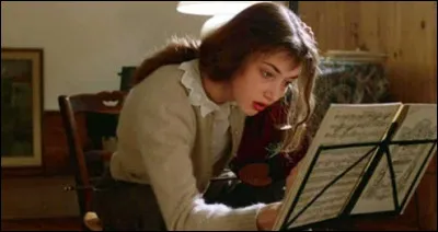 Quel est ce film, avec Maruschka Detmers, Jacques Bonnaffé et Myriem Roussel qui a reçu le Lion d'or à Venise en 1983 ?