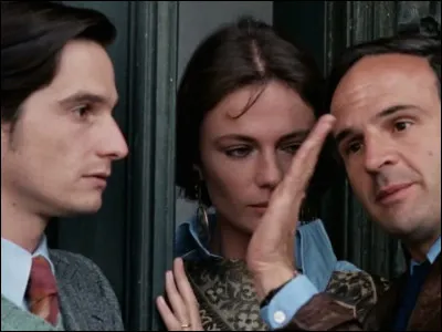 A séjourné en hôpital psychiatrique :