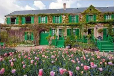 Est associé à Giverny :