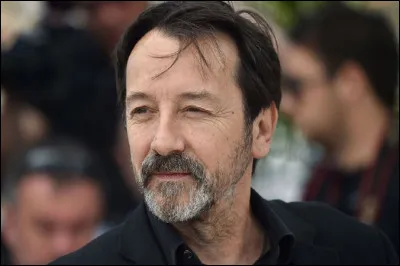 Qui est cet acteur qui joue dans la mini-série française ''Le Passager'' ?