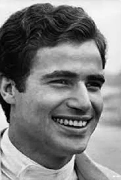 Quel est le nom de cet acteur ?