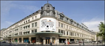 En 1852 à Paris, Aristide Boucicaut, pionnier du commerce moderne, a fondé le premier grand magasin. Quel est son nom ?