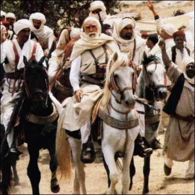 Ce acteur a été son partenaire dans cinq films :