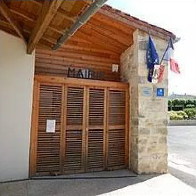 Lozay est une commune Charentaise-Maritime qui se situe en région ...