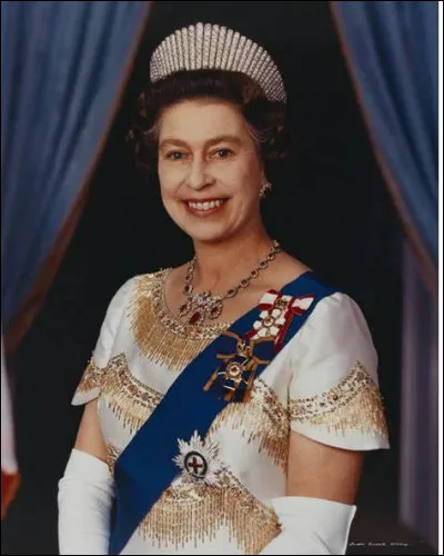 Je me suis doucement tournée pour regarder derrière moi, je me suis __ compte que je dormais.