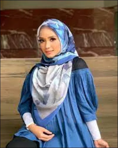 Quel est le nom de cette actrice ?