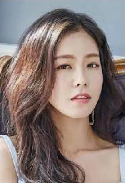 Quel est le nom de cette actrice ?