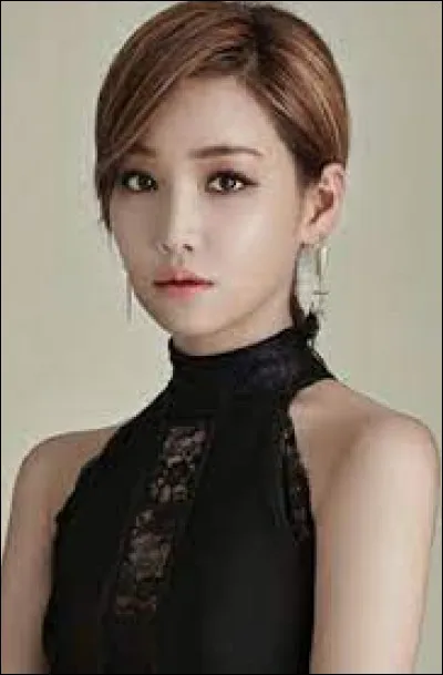 Quel est le nom de cette actrice ?