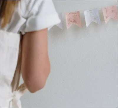 Quelle fonctionnalité le coude ne permet-il pas ?