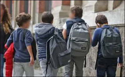 On a besoin de ceci pour transporter ses affaires de cours !