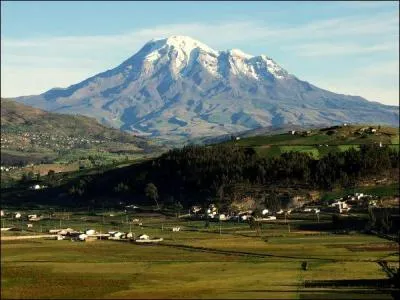 Quel est le nom du volcan que les candidats gravissent dans la saison 5 ?