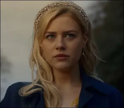 Qui est l’actrice de Stella ?