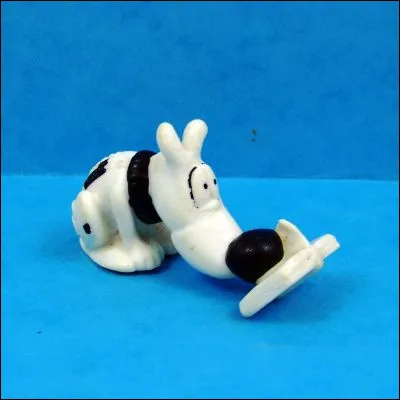 Quel couple de bandes dessin&eacute;es a un chien baptis&eacute; Kador ?