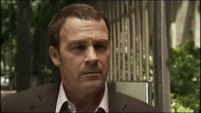 Que voulait faire Vincent en change du rapport du dtective ?