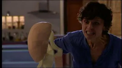 Quel tait le sexe de l'enfant mort de Louise ?