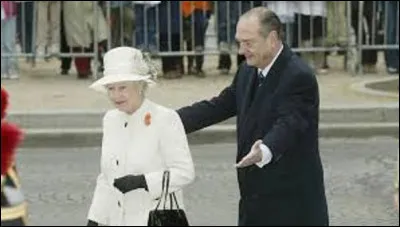 Continuons dans la lancée, combien de président de la République française a-t-elle vus passer durant son règne ?