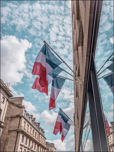 Quelle est la capitale de la France ?