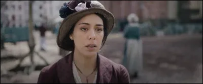 Quelle est cette mini-série actuellement diffusée sur TF1 avec les actrices Audrey Fleurot, Julie de Bona, Camille Lou et Sofia Essaïdi ?