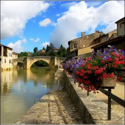 Quel fleuve arrose Agen avant de se jeter dans locéan Atlantique ?