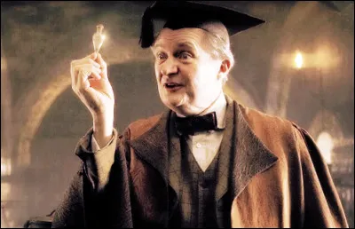 Quel est le MBTI d'Horace Slughorn ?