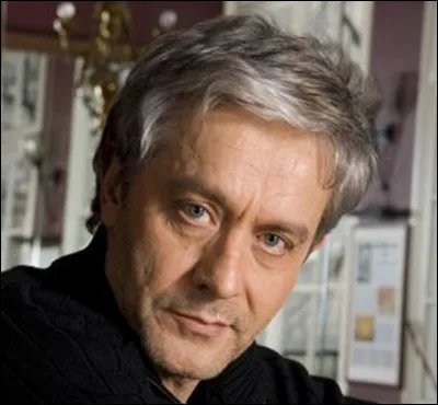 Qui est cet acteur qui joue un des rôles principaux dans le film ''Mensonge'' de François Margolin et sorti en 1992 ?