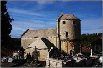 Vous avez sur cette image l'église Saint-Julien-de-Brioude, à Cassagnes. Village de l'ancienne région Midi-Pyrénées, il se situe dans le département ...