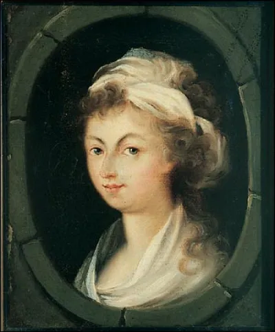 Dans quelle ville d'Italie est née Marie-Antoinette de Bourbon-Parme ?