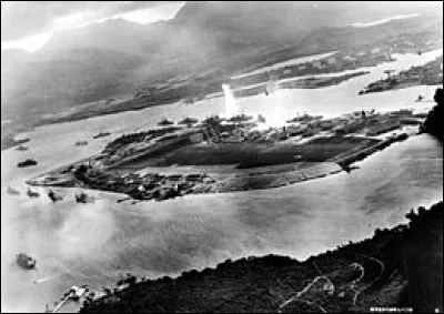 Qui est l'auteur des attaques de Pearl Harbor ?