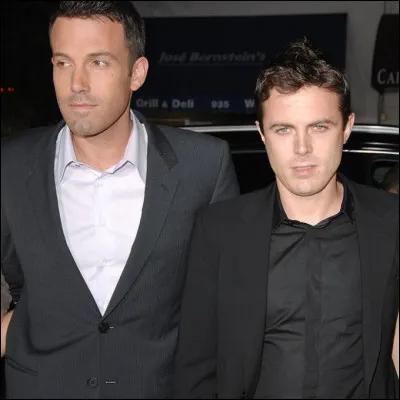 Qui sont ces 2 fr&egrave;res, Ben et Casey, deux acteurs am&eacute;ricains ?