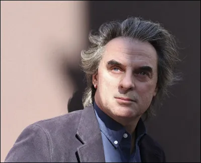 Qui est cet écrivain français, auteur du polar ''La dernière chasse'' ?